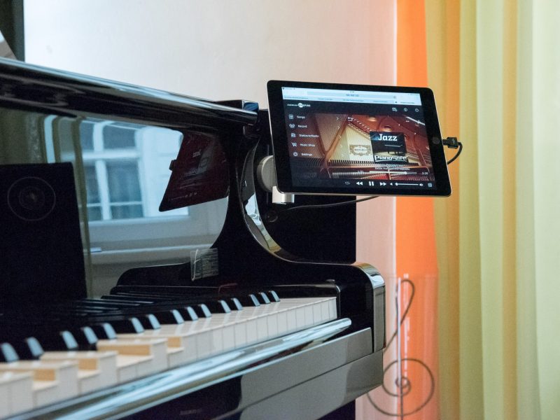 Der neueste selbstspielende Yamaha Disklavier Enspire Flügel